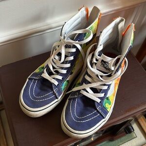 Kids Vans Crayola in good condition!